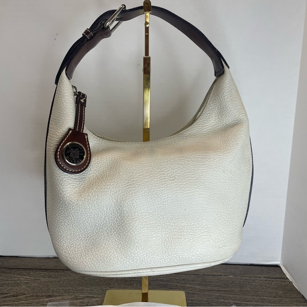 Doony & Bourke Cream And Brown Hobo Bag Shoulder Purse. Pre-Owned. Has Wear.